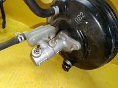 Главный тормозной цилиндр на Toyota Voxy ZRR70G 3ZR-FAE Фото 2