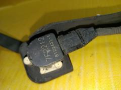 Датчик регулировки наклона фар на Toyota Vitz NCP91 Фото 3