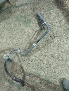 Заливная горловина топливного бака 77201-44191 на Toyota Isis ANM10G 1AZ-FSE Фото 5