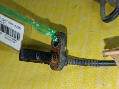 Датчик ABS 57455-TF0-003 на Honda Fit GE8 L15A Фото 2