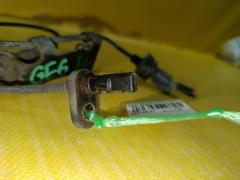 Датчик ABS 57455-TF0-003 на Honda Fit GE6 L13A Фото 2