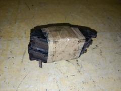 Тормозные колодки на Honda Stepwgn RK5 R20A 06450-S9A-A00  06450-S9A-A01  06450-SCV-A02  06450S9AE50  06450S9AE51  06450SCVA03  2386801  45022-S9A-A01  45022-S9A-E00  45022-SCV-A00  4502259AA01  45022S9AA00  45022S9AA02  45022S9AE01  45022S9AE50  45022S9AE60  45022S9VA01  45022SCVA01  45022SDA305  45022SDAA00  45022SDAA10  45022SDAA51  45022SDCA10  45022TBAA00  45022TEAT00  45022TR7A01  45022TR7A02  45022TX6A01  AFP493S  AN-663WK  AY040-HN023  D5128M  D5128M-02  H4502S9A901  MN-424M  NDP-369C  PF-8485  PN8485  SN597P  TD-086-8485  TD8485  V9118-H036  V9118H036, Переднее расположение