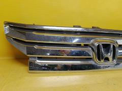 Решетка радиатора на Honda Stepwgn RK5 Фото 3