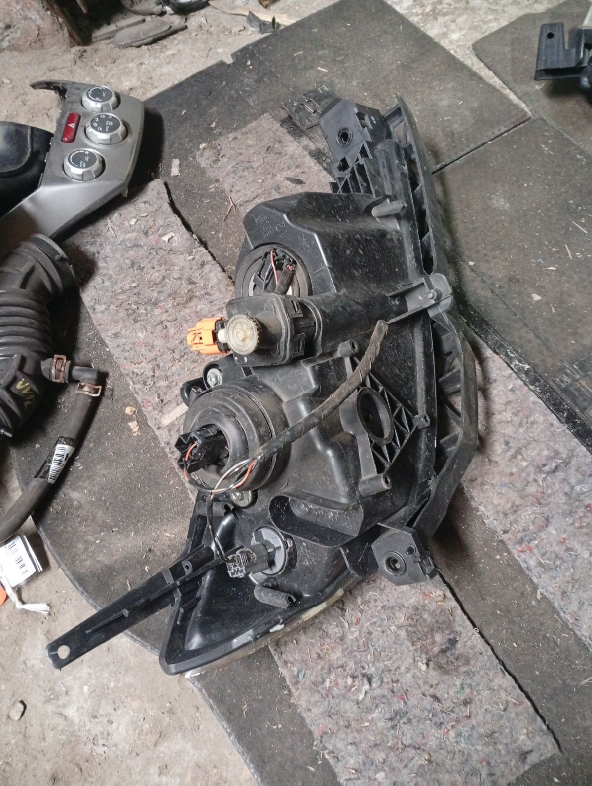 Фара P2951 P2951 на Mazda Axela BK5P Фото 7