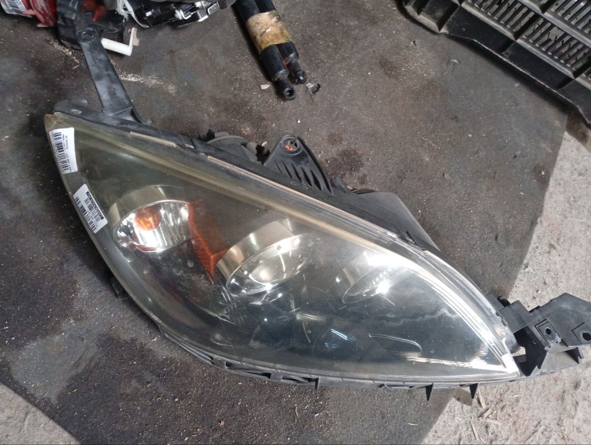 Фара P2951 P2951 на Mazda Axela BK5P Фото 6