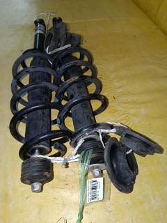 Амортизатор 52610-SYY-0240 на Honda Freed GB3 Фото 2
