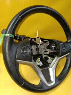 Руль на Honda Fit Hybrid GP5 Фото 2