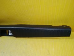 Обшивка багажника 58387-52020 на Toyota Vitz SCP10 Фото 2