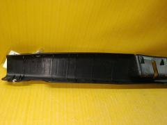 Обшивка багажника 58387-52020 на Toyota Vitz SCP10 Фото 7