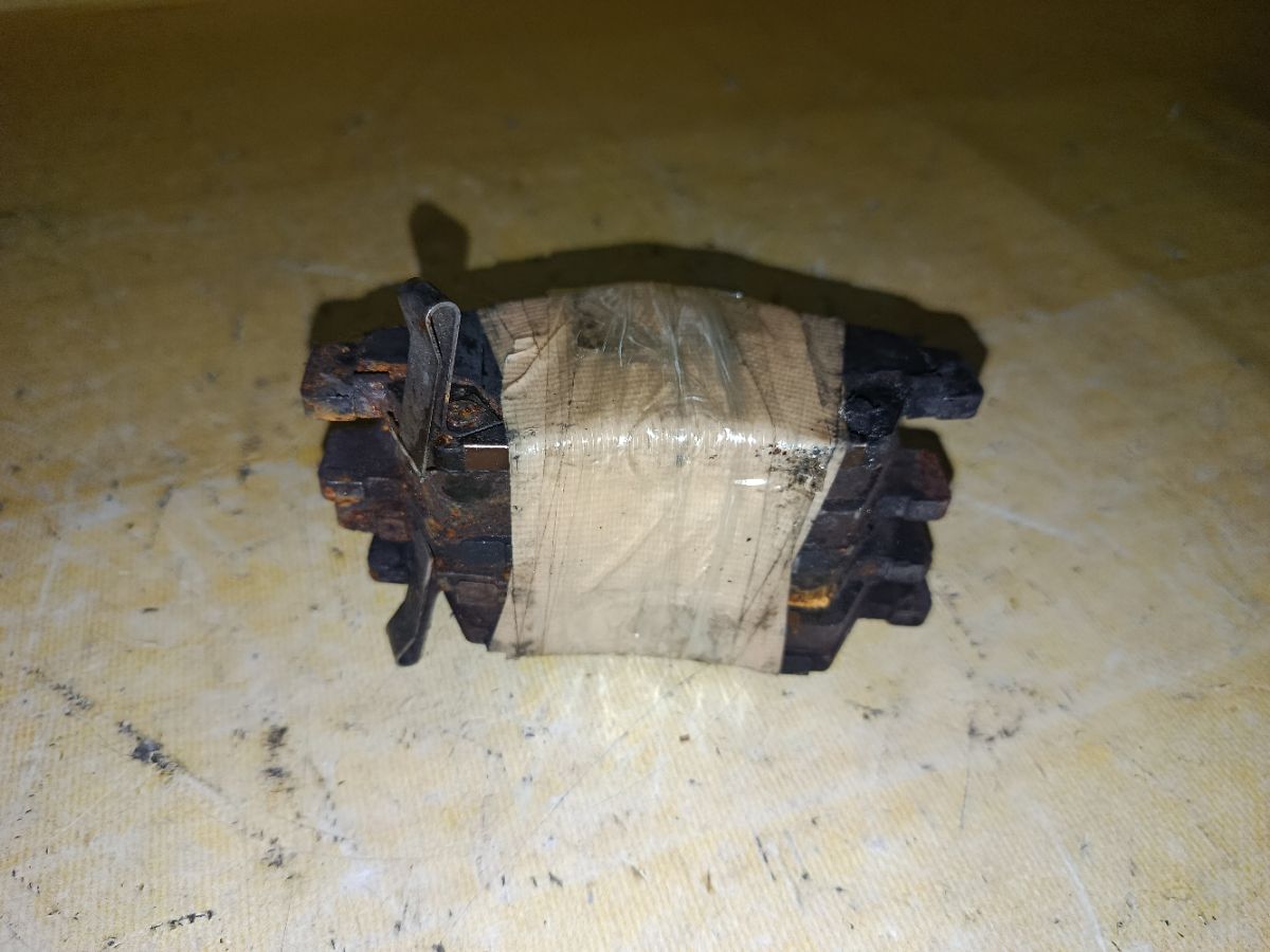 Тормозные колодки 0 986 461 759, 0 986 505 948, 0 986 AB2 377, 0 986 AB2 665, 0 986 TB2 232, 011342120809, 025 216 9416W, 0301EUF, 0418 02, 041802, 05P564, 06450-S5A-J00, 06450-S5B-J00, 06450-S7A-J00, 06450S5AE50, 06450S5AG00, 06450S5AJ00, 07830001, 10 BPF 00128 000, 1011552, 1016HP0016, 10360, 1039 F, 1050545, 1070120126, 112756, 1170388, 13046058202, 13046058202NSETMS, 13046059282, 13046059282NSETMS, 13046059432, 1501222626, 1511365, 1512555, 1623058580, 1780, 179807, 180959, 180959396, 18500058078, 190573, 1V5U3328Z, 1Y383328ZE, 21694, 21694 00 701 10, 2169401, 2169404, 216941651, 2169417305T4047, 2169701, 2201750, 222626, 241802, 3000205, 31839, 321508EGT, 321508IEGT, 323700035700, 343, 3463600210, 3463600219, 363700203018, 363702160614, 363916060275, 36831, 36831 OE, 402B0247, 41802, 429 002LSX, 429002BSX, 45022-S04-V00, 45022-S04-V01, 45022-S04-V02, 45022-S5A-J00, 45022-S5B-J00, 45022-S7A-000, 45022-SCC-000, 45022-SR3-V00, 45022-SR3-V01, 45022-SR3-V02, 45022-SR3-V03, 45022504V10, 45022S04V00, 45022S04V01, 45022S04V02, 45022S04V03, 45022S04V10, 45022S04V11, 45022S04V12, 45022S5AE50, 45022S5AG00, 45022S5AG01, 45022S5BJ01, 45022S7A010, 45022SO4V10, 45022SO4V11, 45022SO4V12, 45022SR3V00, 45022SR3V01, 45022SR3V03, 45022SR3V10, 45022SR3V11, 45022SR3V12, 45022TG0T00, 45022TR2A00, 45022TR2A01, 453481, 47520, 4UP03607, 4UP03686, 5-86005260, 5-86005261, 5-86009207, 5-86014123, 5-86014456, 5-86014834, 50000776, 50000776 C, 5004435, 50435, 551, 5611503, 572340B, 572340J, 572340S, 5860052600, 5860052610, 5860092070, 5860141230, 5860144560, 5860148340, 597204, 598494, 600000098600, 601CS, 6111839, 6133759, 6260564, 6653, 7127, 7480, 810024, 8110 40168, 8221750, 837480, 85 91 6305, 8DB 355 024531, 8DB355016461, 8DB355027201, 9815, 986461759, 9H0H006, AC1523C, AC453481D, ADB32009, ADB3555, ADB3555HD, ADH24251, AF5070, AFP228S, AKD1158, AMDJBF379, AN-376WK, AN376WKX, AN685WK, AS-H003M, AS1340, AS1340A, AS376, AS891, ASN250, AV571, AW1810533, AY040-HN007, AY040HN007, AY040HN017, B110284, B1111005, B1G10207222, B2169401, BBP1457, BC776, BD S389, BD3406, BE872, BL1373A2, BLF733, BP000809, BP010809, BP1081, BP1111005, BP2022, BP28264, BP43144, BP43218, BP733, BPA041802, BPH14, BPHO1001, BRP0815, BS0986461759, BS1109, C11NR0024, C14033, C14033ABE, C14033AW, C14033FBK, C14033JC, C14033L, C14033PR, C1N016, C1N041, CBP32009, CBP3555, CD5070, CD5070M, CD5070M10, CD5070M10STD, CD5070M10TYPED, CD5070MSTD, CD5070MTYPED, CF8264, CH003477, CKHO2, CLN1021, CLN2021, CMX617, CMX621, CS421, D260E, D5070, D5070M, D5070M-02, D5070M01, D5073M01, D5174M, D621, DB1286, DFP3375, DP104A174, DP104A174P, DP5243, E07PADE900424, E07PADE900426, E07PADFR00423, E07PADFR00425, E07PADT000322, E07PADT000323, E100219, E400219, E500219, EC1266, ELT617, ELT621, FBP0827, FBP1221, FBP1435, FD6580A, FD6580N, FDB776, FDB778, FDS776, FO 453481, FP0621, FPE083, FSL776, G1505HF, GBP041802, GBP041902, GDB1164, GDB1183, GDB3375, GK0319, GP05070, H02535, H02535HD, H02535J, H04HO005, H281430Y, H360A34, H4502S04003, H4502S7A003, H4502SCC003, HDP206C, HKPHD033, HO701002, HP5039, IBD1435, IE180959, J PA435AF, J3604033, J3604042, JAPPA435AF, JBP0093, JBP0093БУПАК, JBPD5070MH, JCP776, JQ1011552, K614200, KBP055, KBP2003, KD1542, KD1776, KD1794, KE0700451, KE0700452, KH0500138, KUF8264, LP809, LVXL874, MBP733, MD100M, MD5070MS, MD5070MS10, MD5073MS, MD5174MS, MDB1610, MDB81610, MFP2435, MKD617, MKD621, MN-241M, MPO05, MS8264, MX617, MX621, N1313, NDP-206C, NKH1103, NP2538, NP8005, NPO117WSB, NPS117WSB, P 28 023, P28023, P518302, PA435AF, PA435MK, PA743, PAD815, PBP776, PBP776KOR, PBP777, PBP777KOR, PC0809, PCP1308, PD19511, PD493, PF-8264, PF1576, PF8264, PF8265, PGD621C, PGD621M, PKJ005, PKJE05, PN8264, PRP0367, QP4123, RA07480, RB0959, RB1773, RN419M, RNZ105, S700151, SBP776, SDSSMAZSUP, SKEPO05, SMB21694, SN421P, SN425P, SP 621, SP 621 PR, SP1221, SP1266, SS421S, ST45022S04V00, T0610582, T3018, TABP2077, TCA1125, TD-086-8264, TD8264, TG8264, TH206C, TL5070M, TN419M, V9118H013, WBP21694A, WS207700, WS314200 на Honda Freed GB3 L15A Фото 1