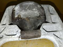 Подушка двигателя на Mazda Axela BK5P ZY-VE Фото 2