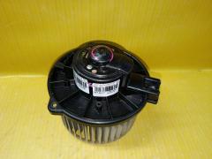 Мотор печки на Toyota Alphard ANH10W