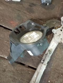 Туманка бамперная 42-34 42-34,212-2034L-UE, 81221-42050 на Toyota Porte NNP11 Фото 6