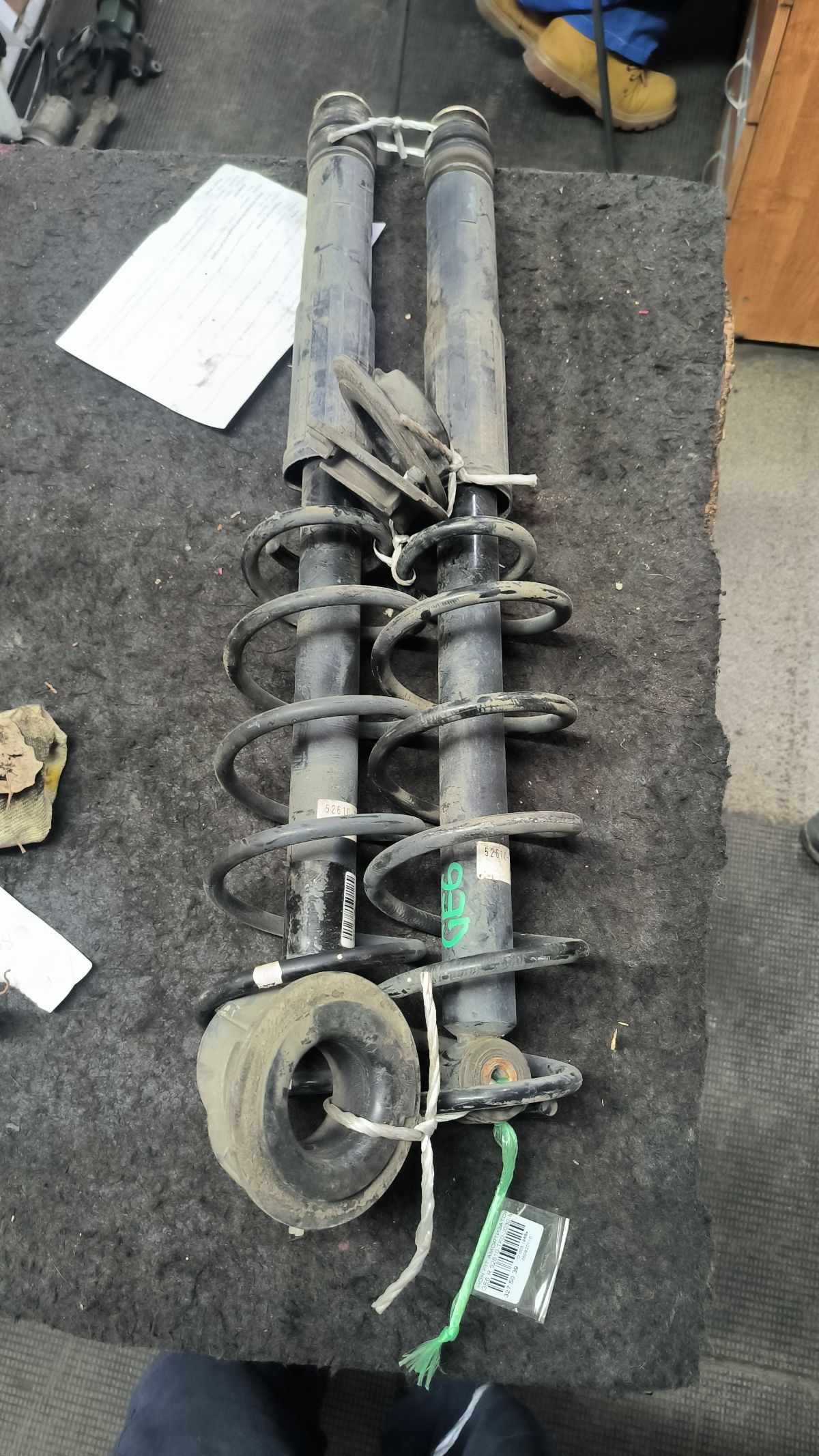 Амортизатор 52610-TF0-J030-M1, 348016, 52610-TF0-G12, 52610-TF0-J03, 52610-TG0-T03, 52610-TG5-C02, 52610-TK6-A03, CR-003R-GE6, SJ-003R-GE6, ST-003R-GE6 на Honda Fit GE6 Фото 6