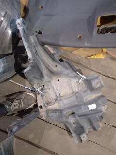 Защита двигателя на Toyota Vitz SCP90 2SZ-FE Фото 4