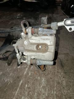 Балка подвески на Toyota Prius ZVW30 2ZR-FXE Фото 4