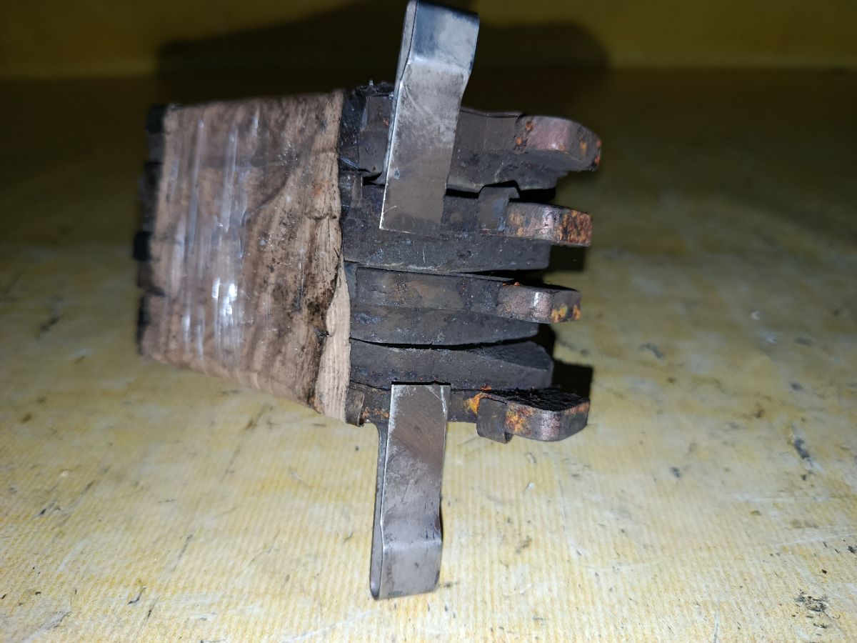 Тормозные колодки 0 986 461 759, 0 986 505 948, 0 986 AB2 377, 0 986 AB2 665, 0 986 TB2 232, 011342120809, 025 216 9416W, 0301EUF, 0418 02, 041802, 05P564, 06450-S5A-J00, 06450-S5B-J00, 06450-S7A-J00, 06450S5AE50, 06450S5AG00, 06450S5AJ00, 07830001, 10 BPF 00128 000, 1011552, 1016HP0016, 10360, 1039 F, 1050545, 1070120126, 112756, 1170388, 13046058202, 13046058202NSETMS, 13046059282, 13046059282NSETMS, 13046059432, 1501222626, 1511365, 1512555, 1623058580, 1780, 179807, 180959, 180959396, 18500058078, 190573, 1V5U3328Z, 1Y383328ZE, 21694, 21694 00 701 10, 2169401, 2169404, 216941651, 2169417305T4047, 2169701, 2201750, 222626, 241802, 3000205, 31839, 321508EGT, 321508IEGT, 323700035700, 343, 3463600210, 3463600219, 363700203018, 363702160614, 363916060275, 36831, 36831 OE, 402B0247, 41802, 429 002LSX, 429002BSX, 45022-S04-V00, 45022-S04-V01, 45022-S04-V02, 45022-S5A-J00, 45022-S5B-J00, 45022-S7A-000, 45022-SCC-000, 45022-SR3-V00, 45022-SR3-V01, 45022-SR3-V02, 45022-SR3-V03, 45022504V10, 45022S04V00, 45022S04V01, 45022S04V02, 45022S04V03, 45022S04V10, 45022S04V11, 45022S04V12, 45022S5AE50, 45022S5AG00, 45022S5AG01, 45022S5BJ01, 45022S7A010, 45022SO4V10, 45022SO4V11, 45022SO4V12, 45022SR3V00, 45022SR3V01, 45022SR3V03, 45022SR3V10, 45022SR3V11, 45022SR3V12, 45022TG0T00, 45022TR2A00, 45022TR2A01, 453481, 47520, 4UP03607, 4UP03686, 5-86005260, 5-86005261, 5-86009207, 5-86014123, 5-86014456, 5-86014834, 50000776, 50000776 C, 5004435, 50435, 551, 5611503, 572340B, 572340J, 572340S, 5860052600, 5860052610, 5860092070, 5860141230, 5860144560, 5860148340, 597204, 598494, 600000098600, 601CS, 6111839, 6133759, 6260564, 6653, 7127, 7480, 810024, 8110 40168, 8221750, 837480, 85 91 6305, 8DB 355 024531, 8DB355016461, 8DB355027201, 9815, 986461759, 9H0H006, AC1523C, AC453481D, ADB32009, ADB3555, ADB3555HD, ADH24251, AF5070, AFP228S, AKD1158, AMDJBF379, AN-376WK, AN376WKX, AN685WK, AS-H003M, AS1340, AS1340A, AS376, AS891, ASN250, AV571, AW1810533, AY040-HN007, AY040HN007, AY040HN017, B110284, B1111005, B1G10207222, B2169401, BBP1457, BC776, BD S389, BD3406, BE872, BL1373A2, BLF733, BP000809, BP010809, BP1081, BP1111005, BP2022, BP28264, BP43144, BP43218, BP733, BPA041802, BPH14, BPHO1001, BRP0815, BS0986461759, BS1109, C11NR0024, C14033, C14033ABE, C14033AW, C14033FBK, C14033JC, C14033L, C14033PR, C1N016, C1N041, CBP32009, CBP3555, CD5070, CD5070M, CD5070M10, CD5070M10STD, CD5070M10TYPED, CD5070MSTD, CD5070MTYPED, CF8264, CH003477, CKHO2, CLN1021, CLN2021, CMX617, CMX621, CS421, D260E, D5070, D5070M, D5070M-02, D5070M01, D5073M01, D5174M, D621, DB1286, DFP3375, DP104A174, DP104A174P, DP5243, E07PADE900424, E07PADE900426, E07PADFR00423, E07PADFR00425, E07PADT000322, E07PADT000323, E100219, E400219, E500219, EC1266, ELT617, ELT621, FBP0827, FBP1221, FBP1435, FD6580A, FD6580N, FDB776, FDB778, FDS776, FO 453481, FP0621, FPE083, FSL776, G1505HF, GBP041802, GBP041902, GDB1164, GDB1183, GDB3375, GK0319, GP05070, H02535, H02535HD, H02535J, H04HO005, H281430Y, H360A34, H4502S04003, H4502S7A003, H4502SCC003, HDP206C, HKPHD033, HO701002, HP5039, IBD1435, IE180959, J PA435AF, J3604033, J3604042, JAPPA435AF, JBP0093, JBP0093БУПАК, JBPD5070MH, JCP776, JQ1011552, K614200, KBP055, KBP2003, KD1542, KD1776, KD1794, KE0700451, KE0700452, KH0500138, KUF8264, LP809, LVXL874, MBP733, MD100M, MD5070MS, MD5070MS10, MD5073MS, MD5174MS, MDB1610, MDB81610, MFP2435, MKD617, MKD621, MN-241M, MPO05, MS8264, MX617, MX621, N1313, NDP-206C, NKH1103, NP2538, NP8005, NPO117WSB, NPS117WSB, P 28 023, P28023, P518302, PA435AF, PA435MK, PA743, PAD815, PBP776, PBP776KOR, PBP777, PBP777KOR, PC0809, PCP1308, PD19511, PD493, PF-8264, PF1576, PF8264, PF8265, PGD621C, PGD621M, PKJ005, PKJE05, PN8264, PRP0367, QP4123, RA07480, RB0959, RB1773, RN419M, RNZ105, S700151, SBP776, SDSSMAZSUP, SKEPO05, SMB21694, SN421P, SN425P, SP 621, SP 621 PR, SP1221, SP1266, SS421S, ST45022S04V00, T0610582, T3018, TABP2077, TCA1125, TD-086-8264, TD8264, TG8264, TH206C, TL5070M, TN419M, V9118H013, WBP21694A, WS207700, WS314200 на Honda Airwave GJ1 L15A Фото 2