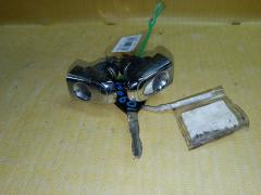 Замок двери на Toyota Noah AZR65G Фото 3
