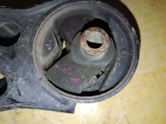 Подушка двигателя на Nissan Serena TC24 QR20DE Фото 3