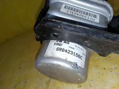 Насос гидроусилителя 6R0423156C на Volkswagen Polo 6R CBZ Фото 4