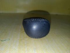 Ручка КПП на Toyota Voxy ZRR70G Фото 3