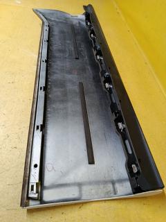 Молдинг на дверь 76926-28140, 76927-28090, 76925-28140, 76916-28100 на Toyota Estima Hybrid AHR20W Фото 24