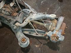 Балка подвески 51206-51030, 51206-53020 на Toyota Mark Ii GX110 1G-FE Фото 3