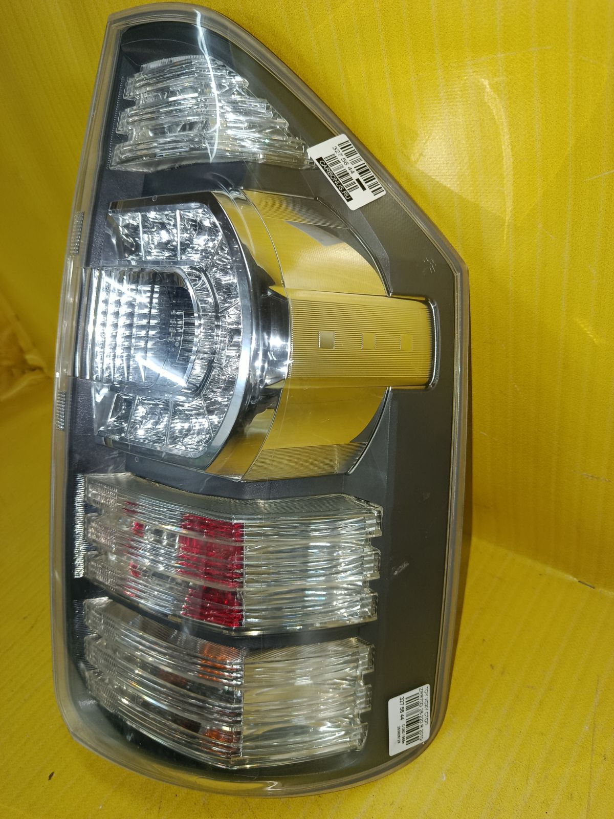 Стоп 28-220 28-220 на Toyota Voxy ZRR70G Фото 2