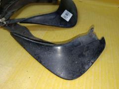 Брызговик на Toyota Vitz SCP10 Фото 2