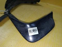 Брызговик на Toyota Vitz SCP10 Фото 3