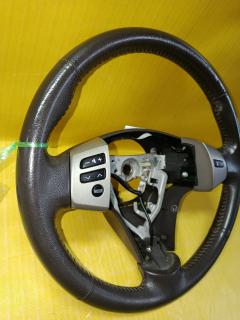 Руль на Toyota Isis ANM10G Фото 2