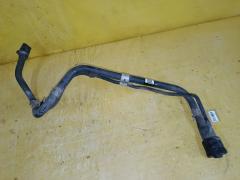 Заливная горловина топливного бака на Toyota Isis ANM10G 1AZ-FSE 77201-44191