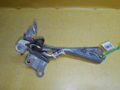 Крепление капота на Toyota Succeed NCP160V