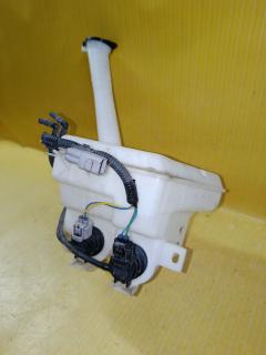 Бачок омывателя на Toyota Succeed NCP160V Фото 2