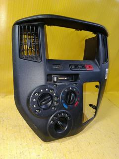 Блок управления климатконтроля на Toyota Town Ace S402M 3SZ-VE Фото 3