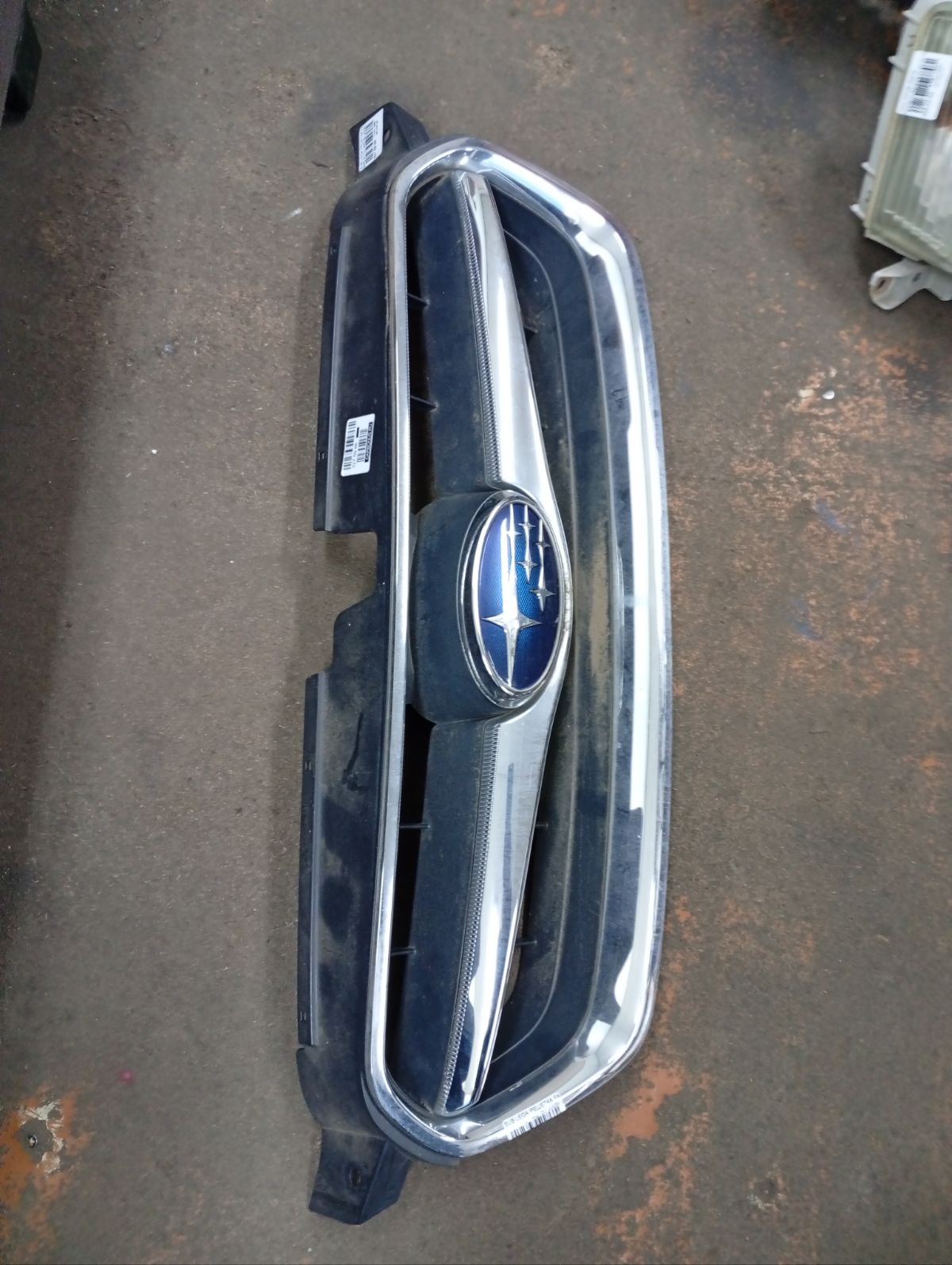 Решетка радиатора 91121-AG150 на Subaru Legacy Wagon BP5 Фото 10