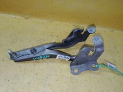 Крепление капота на Toyota Corolla Fielder NZE141G