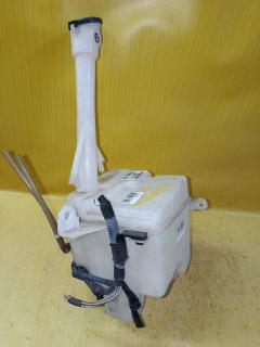 Бачок омывателя на Toyota Corolla Fielder NZE141G 85315-13080