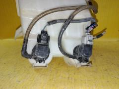 Бачок омывателя 85315-13080 на Toyota Corolla Fielder NZE141G Фото 3