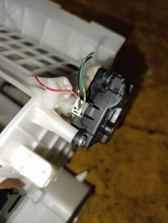 Мотор печки 27200-8N400 на Nissan Sunny FB15 Фото 10