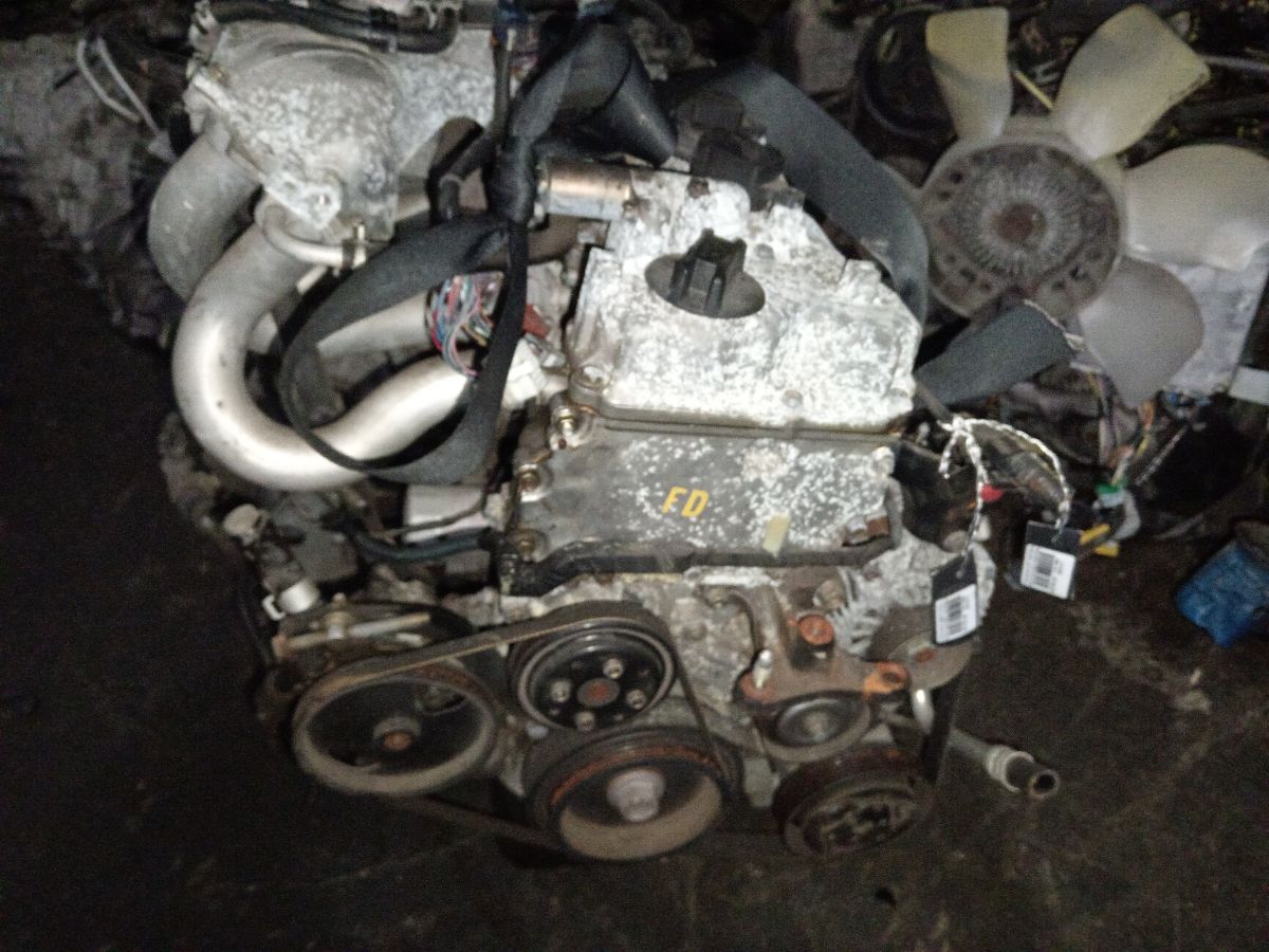 Двигатель на Nissan Sunny FB15 QG15DE Фото 1