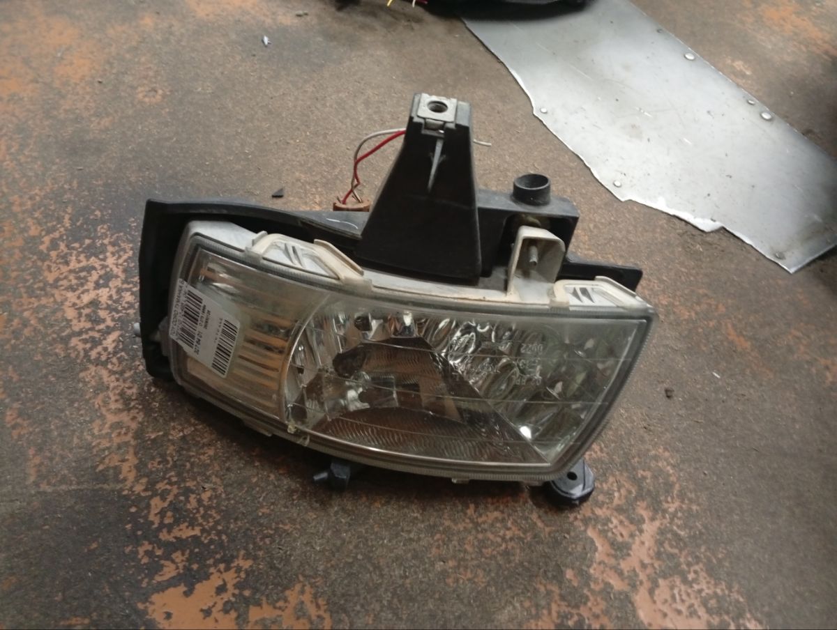 Туманка бамперная 12-495 12-495 на Toyota Corolla Fielder NZE121G Фото 6