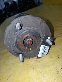 Стойка амортизатора 48510-30822 на Toyota Crown GRS200 4GR-FSE Фото 2