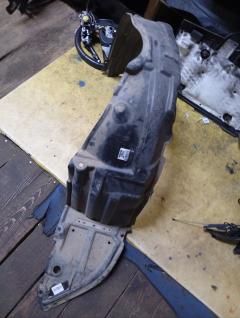 Подкрылок на Toyota Wish ZGE20G 2ZR-FAE Фото 3