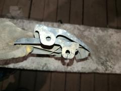Подкрылок на Toyota Wish ZGE20G 2ZR-FAE Фото 4