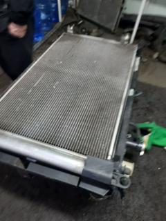 Радиатор ДВС 89257-12020 на Toyota Aqua NHP10 1NZ-FXE Фото 4