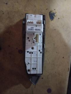 Блок упр-я стеклоподъемниками 84820-13050 на Toyota Corolla Spacio AE111N Фото 6