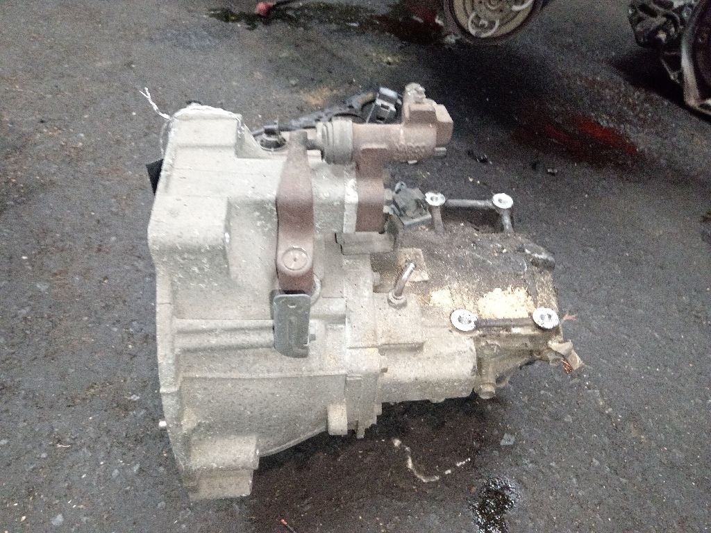 КПП механическая на Nissan Sunny FB15 QG15DE Фото 7