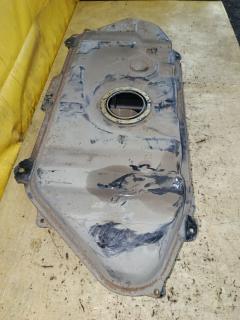 Бак топливный 77001-52020, 77001-52021 на Toyota Vitz SCP10 1SZ-FE Фото 5