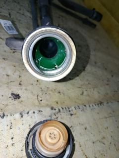 Заливная горловина топливного бака 77201-52050 на Toyota Vitz SCP10 1SZ-FE Фото 3